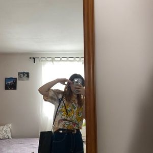 Meet your Posher, Julia